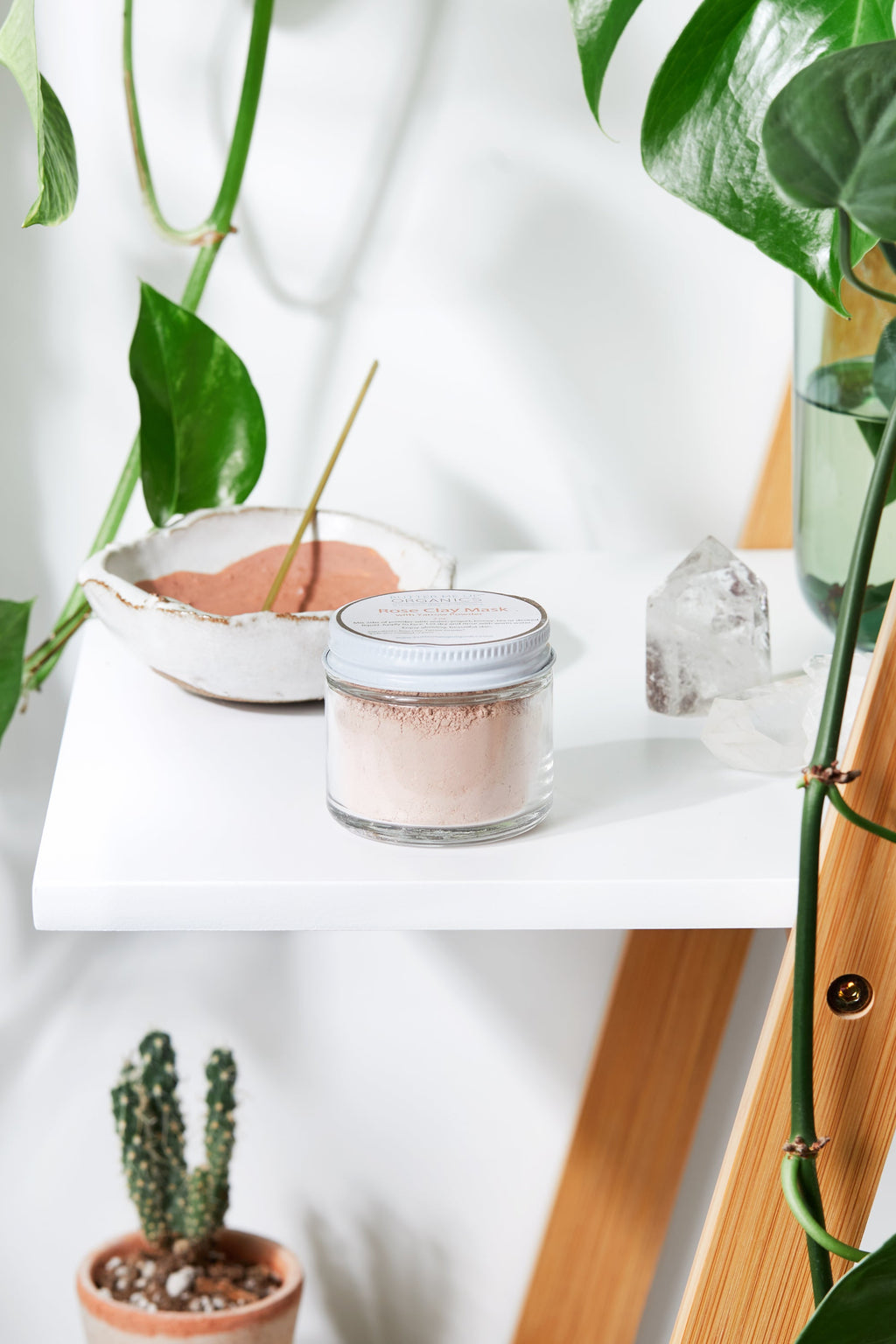 Masque visage à l'argile rose
